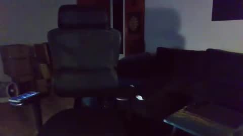 whosten0 online show from October 27, 2025, 11:41 pm