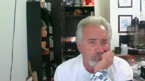 whs4fem online show from October 23, 2025, 4:45 am