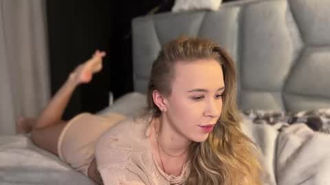 Alice online show from March 12, 2025, 6:44 pm