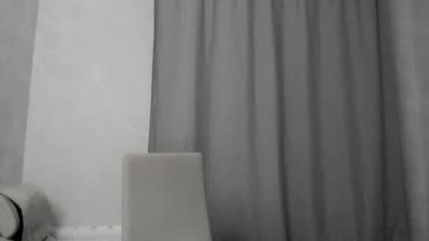 Veronica online show from April 4, 2026, 7:44 pm