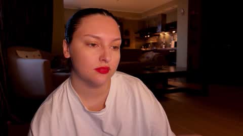 VI online show from November 3, 2025, 1:23 pm