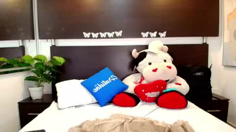 Snapshot of wife_mature chatting on July 3, 2026, 12:33 pm sussy online show from July 3, 2026, 12:33 pm