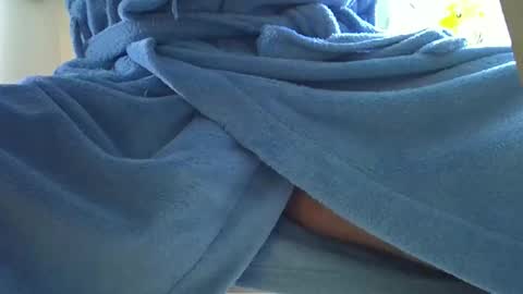 wifewatcher123 online show from October 28, 2025, 8:18 am