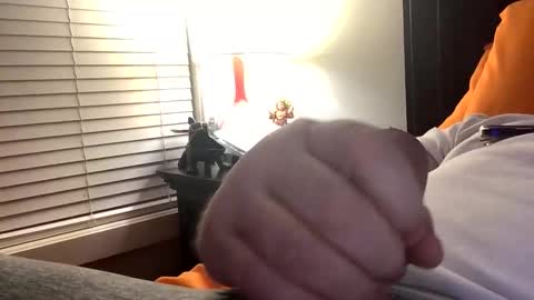 wigsplitah online show from November 17, 2025, 1:28 pm