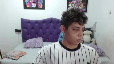 wiilliam online show from April 13, 2026, 2:44 pm