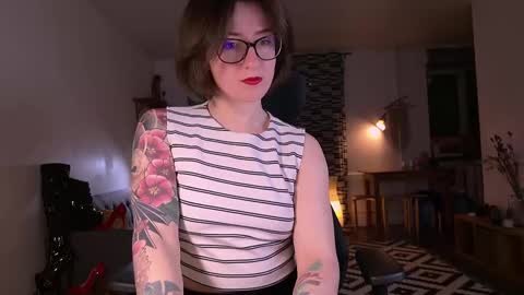 Snapshot of wild_peony chatting on December 5, 2024, 10:34 pm wild_peony online show from December 5, 2024, 10:34 pm