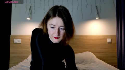 Snapshot of wild_peony chatting on October 15, 2025, 8:53 pm wild_peony online show from October 15, 2025, 8:53 pm
