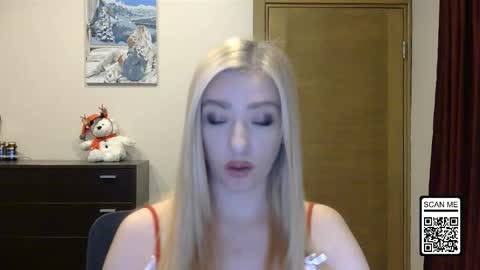 Alina online show from December 19, 2025, 4:25 pm