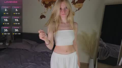 Ava online show from March 1, 2025, 3:38 pm