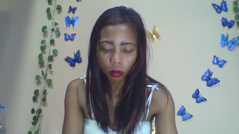 Snapshot of wildah chatting on May 14, 2026, 8:21 am wildah online show from May 14, 2026, 8:21 am