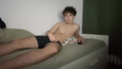 Snapshot of wilddesire18 chatting on January 16, 2026, 10:25 pm wilddesire18 online show from January 16, 2026, 10:25 pm