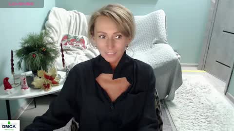 Snapshot of wildelione03 chatting on January 8, 2026, 12:18 pm Helen online show from January 8, 2026, 12:18 pm