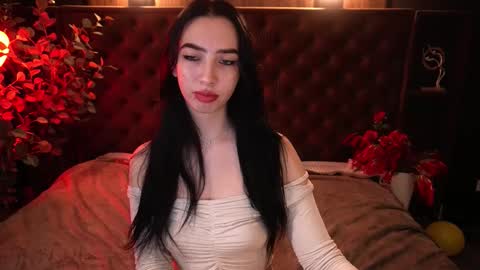 Snapshot of wildkittenx_ chatting on November 13, 2025, 6:45 am Alena online show from November 13, 2025, 6:45 am