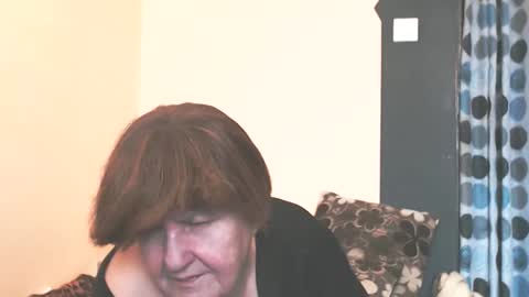 WildRedCat online show from February 25, 2026, 2:05 pm