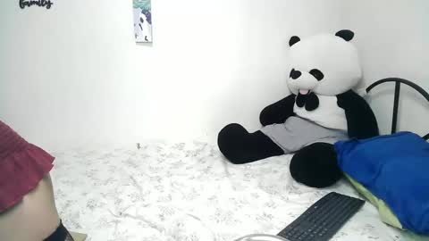 Rhean online show from February 14, 2025, 2:12 pm