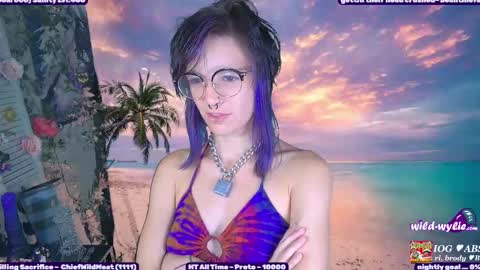 Snapshot of wildwylie chatting on September 9, 2025, 2:11 am Wylie Wanderlust online show from September 9, 2025, 2:11 am