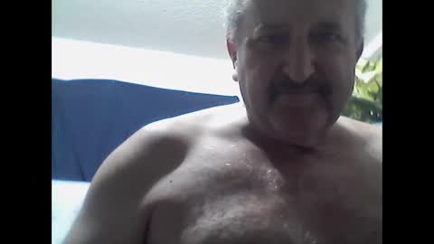 wihob26 online show from January 17, 2025, 9:17 pm