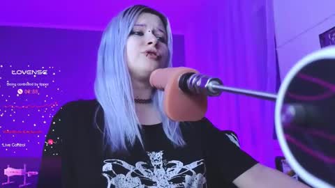 Your virtual girlfriend online show from February 19, 2025, 7:27 pm