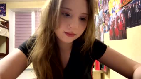 Snapshot of willenasow chatting on February 12, 2026, 3:07 pm Olivia online show from February 12, 2026, 3:07 pm