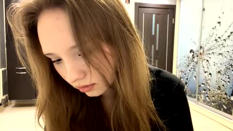 Snapshot of willenasow chatting on March 9, 2026, 4:11 pm Olivia online show from March 9, 2026, 4:11 pm