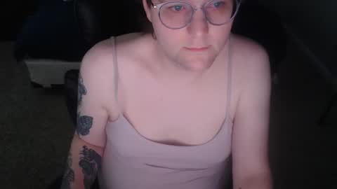 Snapshot of willh8967 chatting on May 31, 2026, 6:31 pm LunaSweet online show from May 31, 2026, 6:31 pm