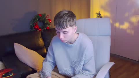 will online show from December 28, 2024, 9:30 pm