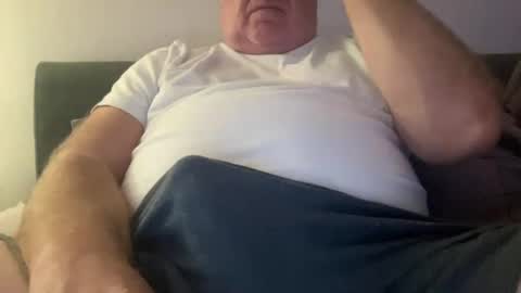 willieb777 online show from October 13, 2025, 1:27 am