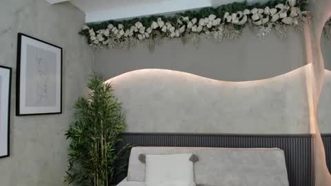 Ms Willow online show from December 29, 2024, 6:05 pm