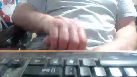 DrainMyBalls online show from April 21, 2026, 10:56 pm