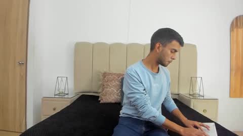 Snapshot of willsainz chatting on December 19, 2025, 12:12 pm WillSainz online show from December 19, 2025, 12:12 pm