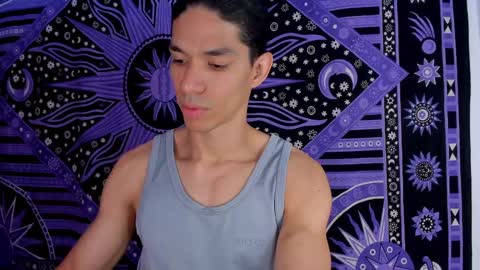 willy_veins online show from January 13, 2025, 1:06 pm