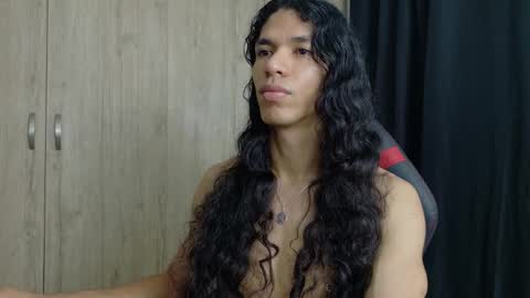 willy_veins online show from March 16, 2026, 12:17 am