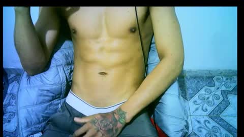 Snapshot of wilson_jhonson chatting on October 4, 2025, 7:06 am wilson_jhonson online show from October 4, 2025, 7:06 am