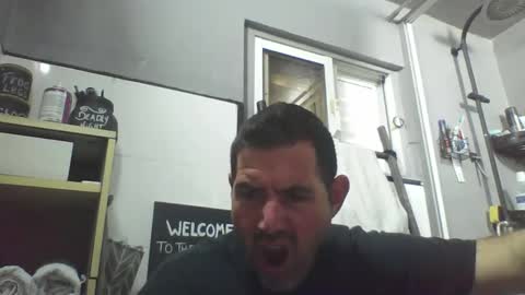 Snapshot of windowpane5 chatting on September 20, 2025, 11:55 am windowpane online show from September 20, 2025, 11:55 am