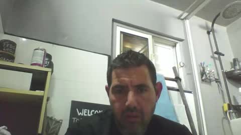 Snapshot of windowpane5 chatting on September 21, 2025, 4:19 pm windowpane online show from September 21, 2025, 4:19 pm