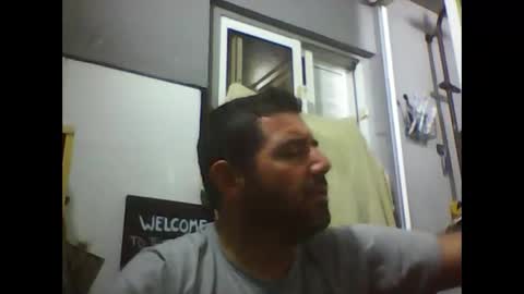 windowpane online show from December 4, 2025, 8:06 pm