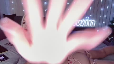 wineandboobs online show from December 26, 2024, 3:53 pm