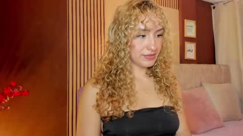 Wini Fer online show from April 14, 2026, 2:01 pm