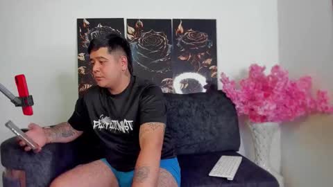 Snapshot of winy_hot chatting on February 21, 2026, 12:55 am winy_hot online show from February 21, 2026, 12:55 am