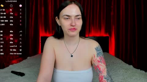 Snapshot of witch_baby_ chatting on March 28, 2026, 7:19 am Kira online show from March 28, 2026, 7:19 am