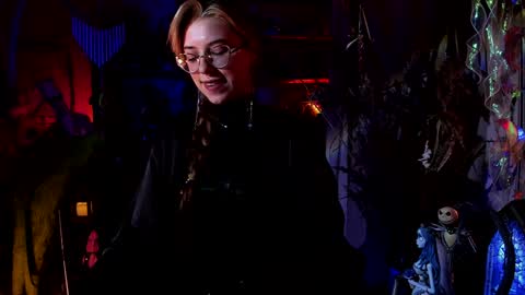 Snapshot of witch_fiona chatting on January 5, 2025, 7:49 pm Goddess of two strapons  - Mr. long Don Mr. Pinky online show from January 5, 2025, 7:49 pm