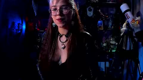 Snapshot of witch_fiona chatting on February 19, 2025, 8:20 pm Goddess of two strapons  - Mr. long Don Mr. Pinky online show from February 19, 2025, 8:20 pm