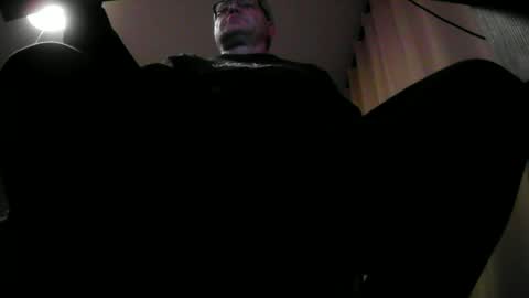 wixer1970 online show from December 28, 2024, 5:03 pm