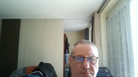 wixer1970 online show from May 21, 2026, 12:23 pm