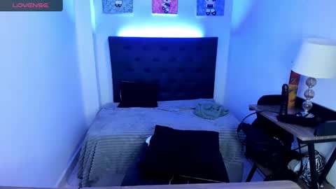 Snapshot of wiz_maleja chatting on February 12, 2025, 10:37 pm MALEJA online show from February 12, 2025, 10:37 pm