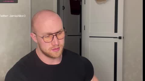 Wlademar online show from October 15, 2025, 12:38 pm