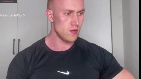 Snapshot of wlademarbergs chatting on May 7, 2026, 6:57 pm Wlademar online show from May 7, 2026, 6:57 pm
