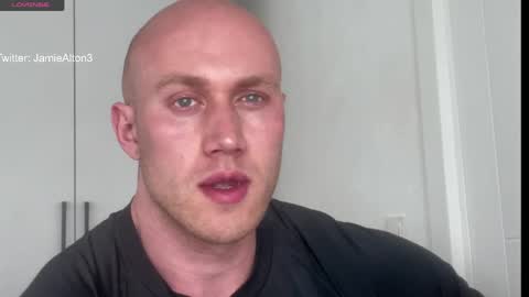 Snapshot of wlademarbergs chatting on May 16, 2026, 7:05 am Wlademar online show from May 16, 2026, 7:05 am