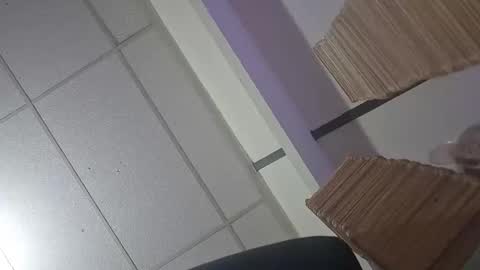 wnhz27 online show from February 3, 2026, 2:53 am