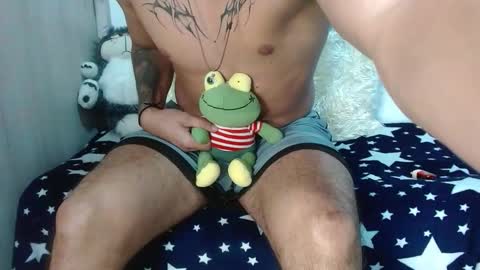 Snapshot of wolf_light chatting on January 9, 2026, 1:08 am wolf_light online show from January 9, 2026, 1:08 am